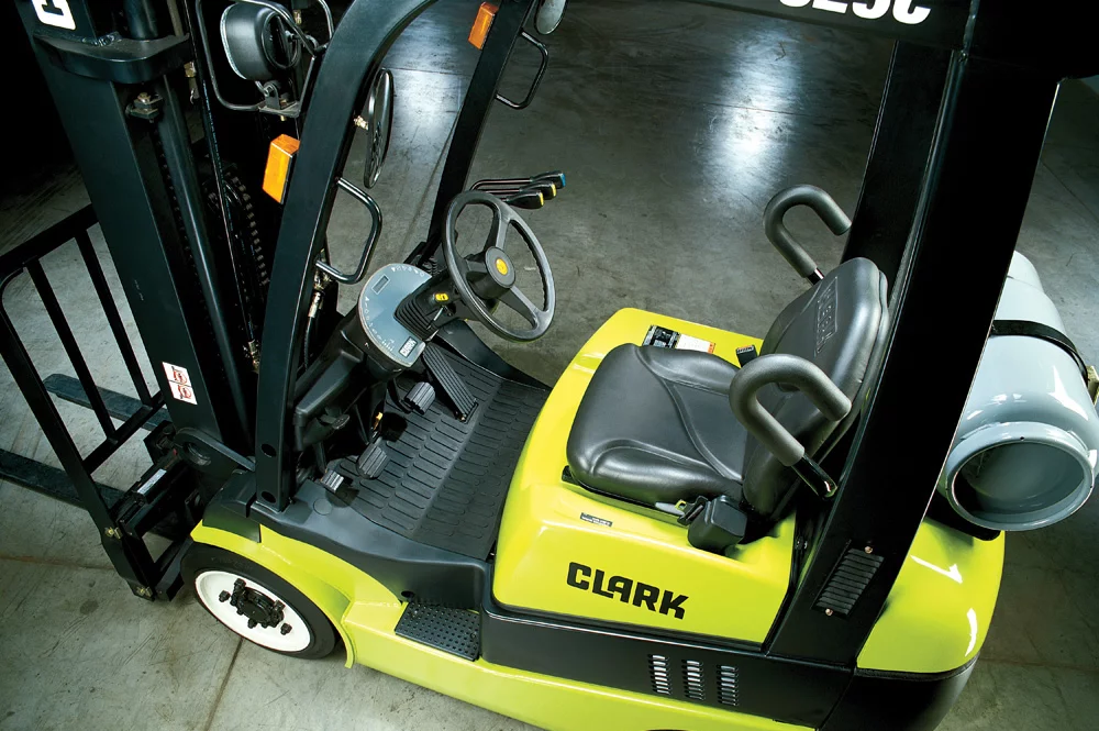 CONDUITE SûRE ET CONFORT MAXIMALE | G3M Chariots frontaux thermiques C15-20s Laxou 3