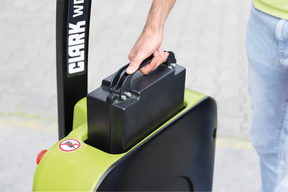 TEMPS DE CHARGE COURT 1 | G3M Transpalettes électriques Lithium-Ion WPio15 Laxou 0